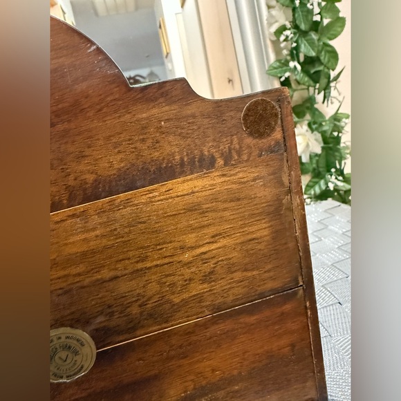 Mahogany Wood Knife Box - Picture 5 of 11